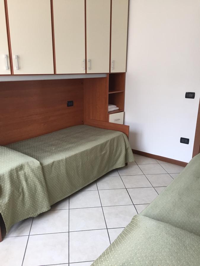代森扎诺-德尔加达Casa Regina公寓 外观 照片